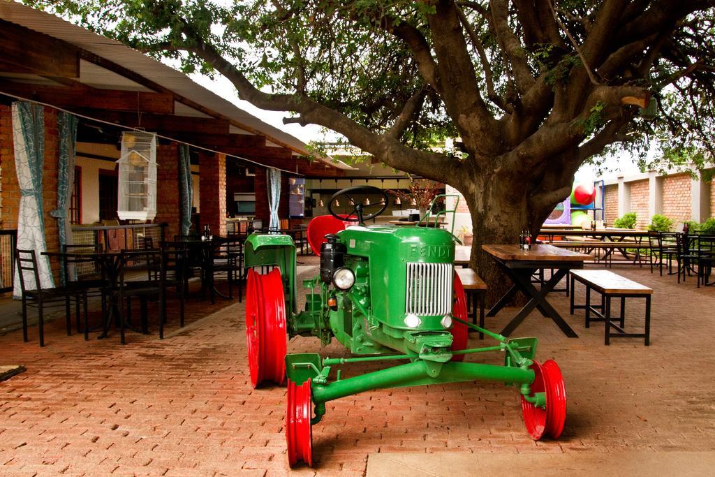 Casa Forno Country Hotel Otjiwarongo Exterior foto