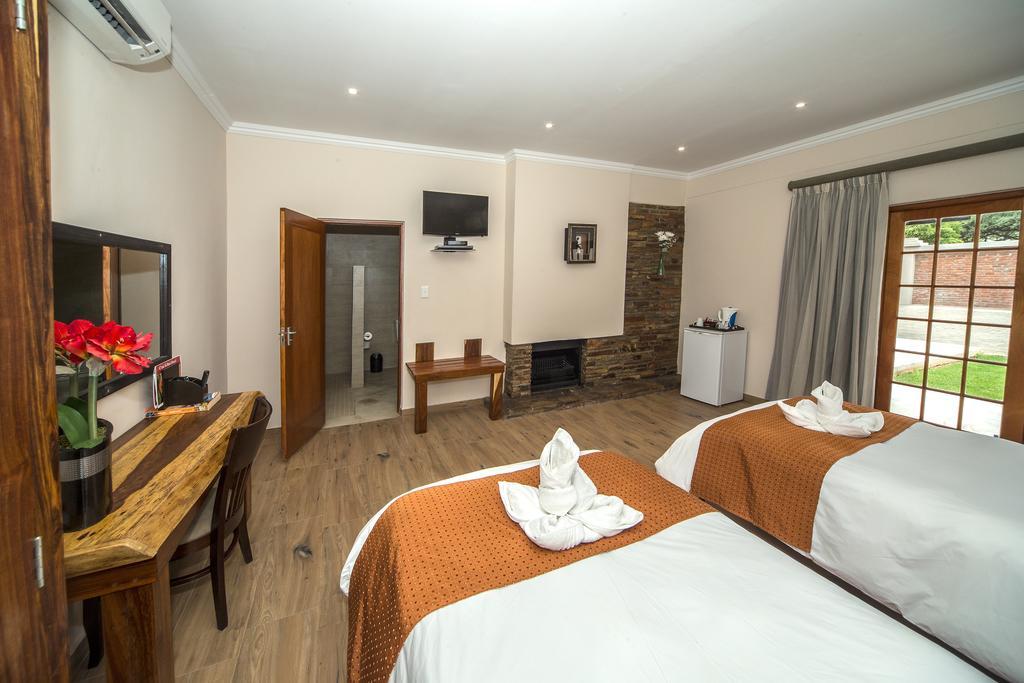 Casa Forno Country Hotel Otjiwarongo Exterior foto