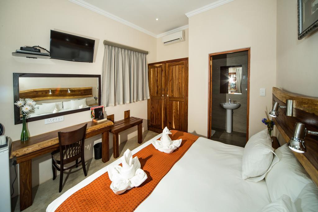Casa Forno Country Hotel Otjiwarongo Exterior foto