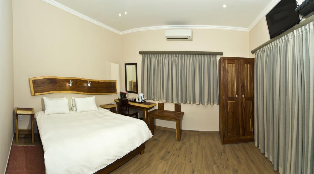 Casa Forno Country Hotel Otjiwarongo Exterior foto
